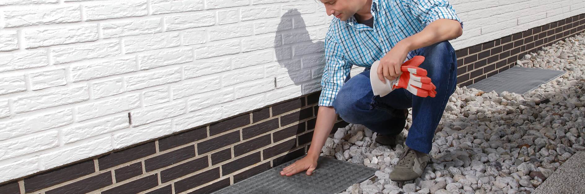 將我們的采光井井蓋蓋在采光井上，便可以避免昆蟲和小型動(dòng)物產(chǎn)生的污垢。