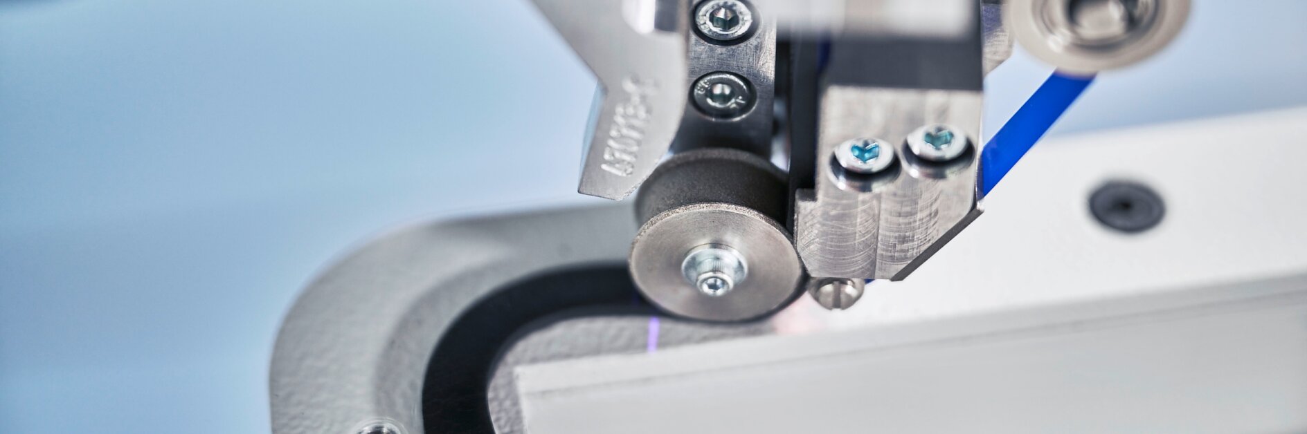 tesa? ACXplus 76730 盒封具有性能強、靈活性高的特點。